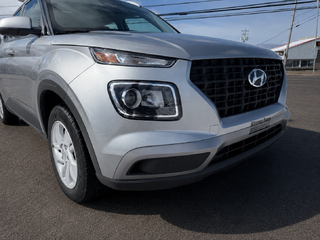 2024 Hyundai Venue Preferred | Cam | USB | HtdSeat | Warranty to 2029 in Hebbville, Nova Scotia - 2 - w320h240px