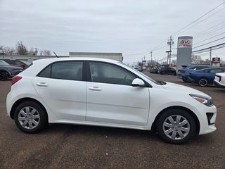 2023 Kia Rio 5-door LX+ | Cam | USB | HtdSeats | Warranty to 2028 in Bridgewater, New Brunswick - 3 - w320h240px