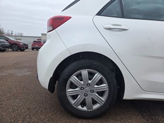 2023 Kia Rio 5-door LX+ | Cam | USB | HtdSeats | Warranty to 2028 in Bridgewater, New Brunswick - 5 - w320h240px
