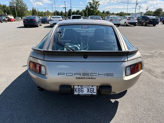 1986 Porsche 928S 1986.5 IMPECCABLE in Granby, Quebec - 6 - w320h240px