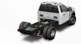 2025 Ford Super Duty F-600 DRW in Surrey, British Columbia - 3 - w320h240px