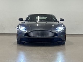 Aston Martin DB11 Coupe 2017