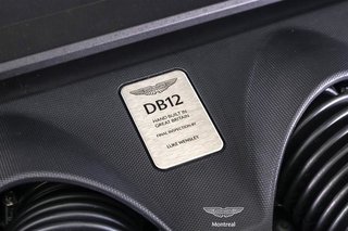 Aston Martin DB12 V8 Volante 2025