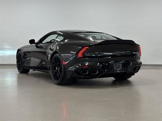 Aston Martin Vanquish  2025