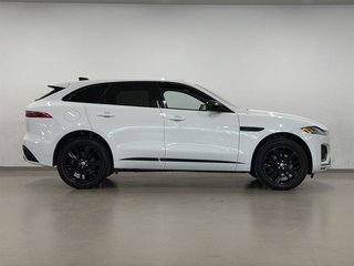 Jaguar F-PACE P250 R-DYNAMIC S 2024