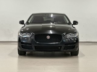 2018 Jaguar XE 20d 2.0L AWD Prestige (2)