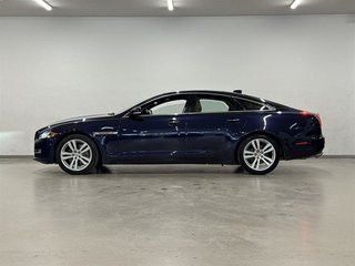 2017 Jaguar XJ 3.0L V6 AWD Portfolio