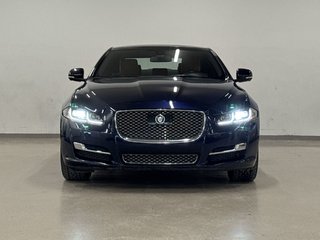 2017 Jaguar XJ 3.0L V6 AWD Portfolio