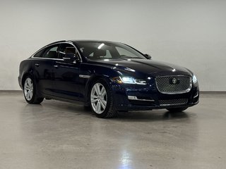 2017 Jaguar XJ 3.0L V6 AWD Portfolio
