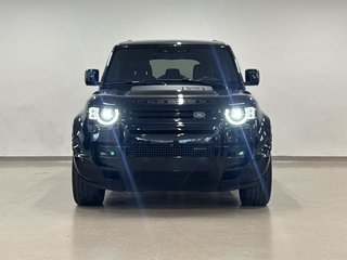 2022  Defender 110 P400 X-Dynamic SE