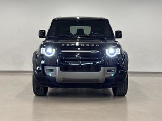 2023  Defender 110 P400 X-Dynamic SE (2)
