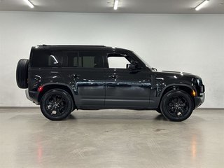 2023  Defender 110 P300 S