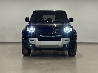 2023  Defender 110 P300 S