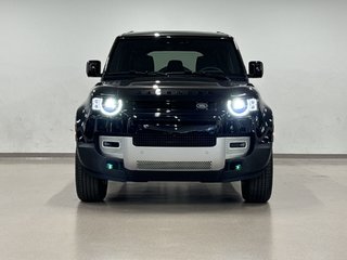 2024  Defender 110 P300 S