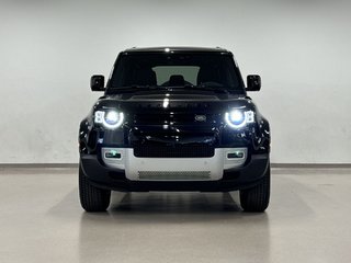 2024  Defender 110 P300 S