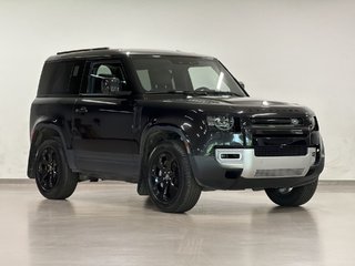 2025  Defender 90 P300 S