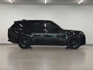 2024  New Range Rover P400 SE SWB