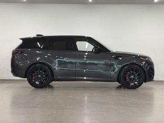 2025  Range Rover Sport P400 Dynamic SE