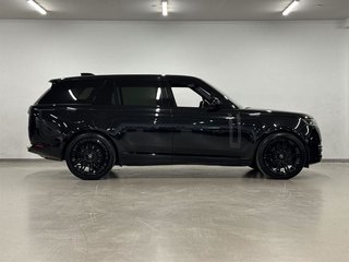 2025  Range Rover P530 SE LWB 7 Seat