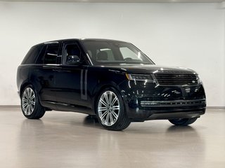 2025  Range Rover P400 SE SWB