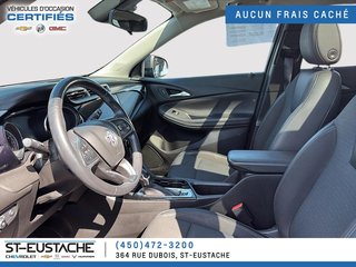 2020 Buick ENCORE GX in Saint-Eustache, Quebec - 8 - w320h240px