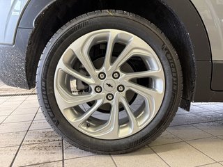 Chevrolet Bolt EV  2027 à Saint-Eustache, Québec - 4 - w320h240px