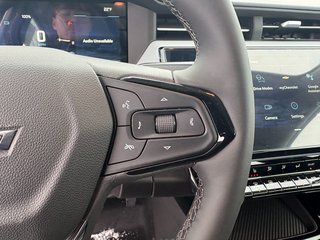 2027 Chevrolet Bolt EV in Saint-Eustache, Quebec - 9 - w320h240px