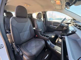 2027 Chevrolet Bolt in Saint-Eustache, Quebec - 18 - w320h240px