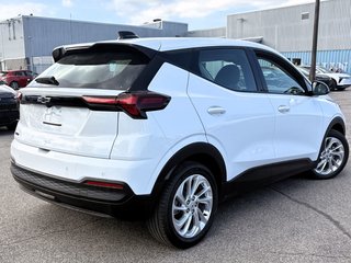 2027 Chevrolet Bolt in Saint-Eustache, Quebec - 4 - w320h240px