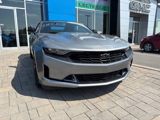2024 Chevrolet Camaro in Saint-Eustache, Quebec - 2 - w320h240px
