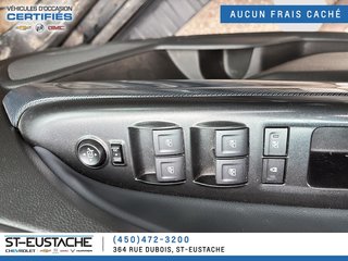 Chevrolet Colorado  2022 à Saint-Eustache, Québec - 6 - w320h240px