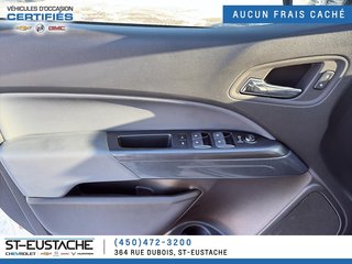 Chevrolet COLORADO  2022 à Saint-Eustache, Québec - 9 - w320h240px