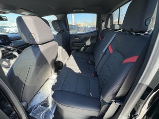 2026 Chevrolet Colorado in Saint-Eustache, Quebec - 14 - w320h240px