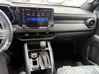 Chevrolet Colorado  2026 à Saint-Eustache, Québec - 10 - w320h240px