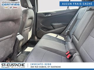 Chevrolet Cruze  2017 à Saint-Eustache, Québec - 13 - w320h240px