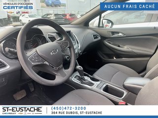 Chevrolet Cruze  2019 à Saint-Eustache, Québec - 15 - w320h240px