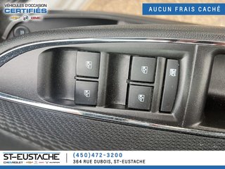 Chevrolet Cruze  2019 à Saint-Eustache, Québec - 8 - w320h240px