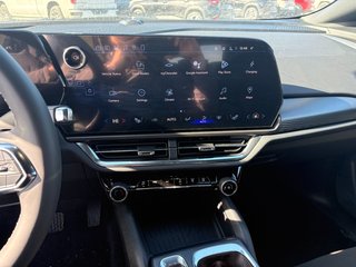 Chevrolet Equinox EV  2026 à Saint-Eustache, Québec - 9 - w320h240px