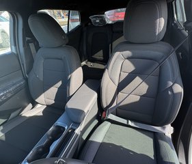 Chevrolet Equinox EV  2026 à Saint-Eustache, Québec - 11 - w320h240px