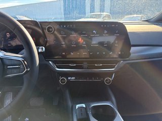 Chevrolet Equinox EV  2026 à Saint-Eustache, Québec - 10 - w320h240px