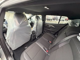 2026 Chevrolet Equinox EV in Saint-Eustache, Quebec - 14 - w320h240px