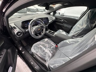 2026 Chevrolet Equinox EV in Saint-Eustache, Quebec - 14 - w320h240px
