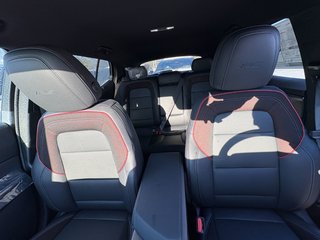 2026 Chevrolet Equinox EV in Saint-Eustache, Quebec - 12 - w320h240px