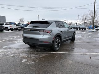 2026 Chevrolet Equinox EV in Saint-Eustache, Quebec - 5 - w320h240px