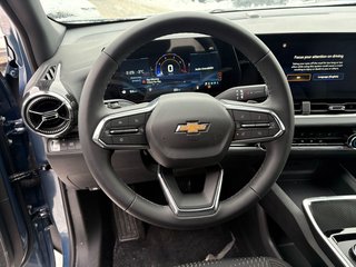 Chevrolet Equinox  2026 à Saint-Eustache, Québec - 7 - w320h240px