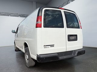 2016 Chevrolet Express Cargo Van in Saint-Eustache, Quebec - 6 - w320h240px
