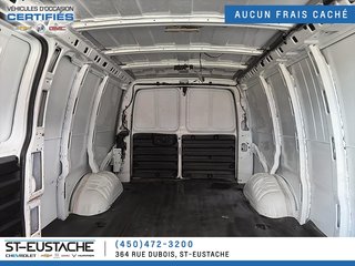 2023 Chevrolet Express Cargo Van in Saint-Eustache, Quebec - 9 - w320h240px