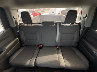 2025 Chevrolet Silverado 1500 in Saint-Eustache, Quebec - 16 - w320h240px