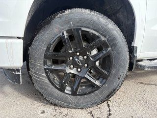 2025 Chevrolet Silverado 1500 in Saint-Eustache, Quebec - 7 - w320h240px