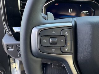 Chevrolet Silverado 1500  2025 à Saint-Eustache, Québec - 8 - w320h240px